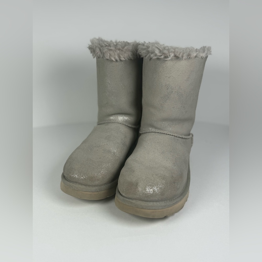 UGG Mini Bailey Bow II Boots Gray with Bows Size 5.5 Woman